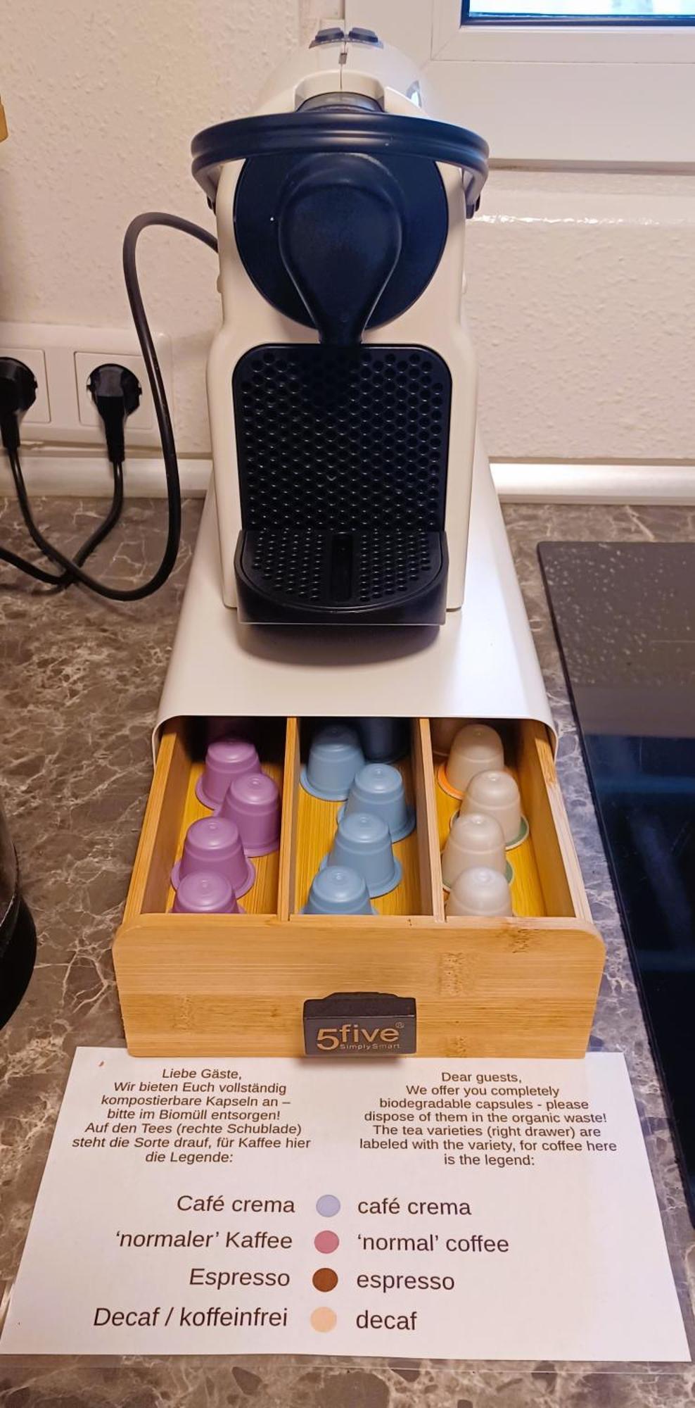 Kleine Galerie Apartment Fuer 3 Mit Kueche Kamin Netflix Parken Und Hofladen Steinhofel Exteriör bild