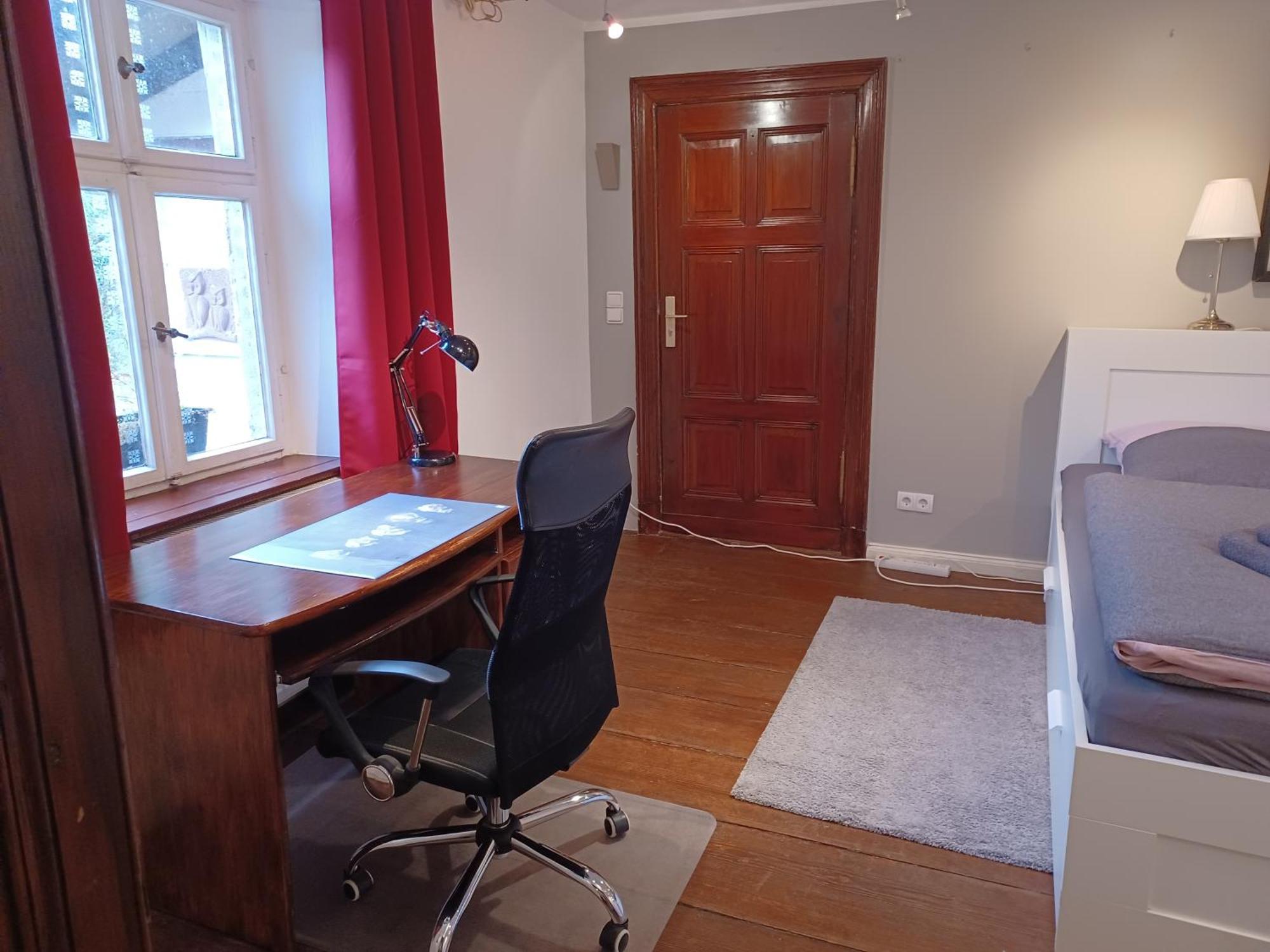 Kleine Galerie Apartment Fuer 3 Mit Kueche Kamin Netflix Parken Und Hofladen Steinhofel Exteriör bild