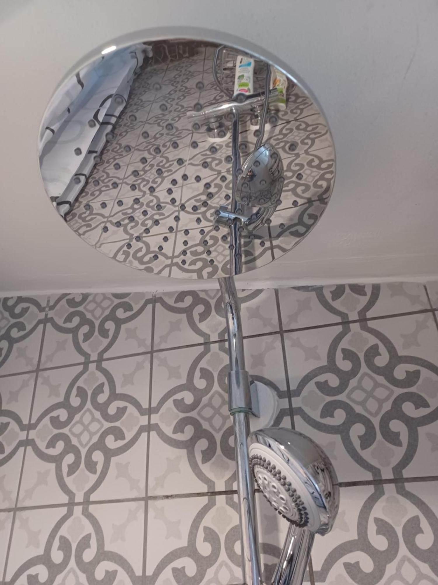 Kleine Galerie Apartment Fuer 3 Mit Kueche Kamin Netflix Parken Und Hofladen Steinhofel Exteriör bild